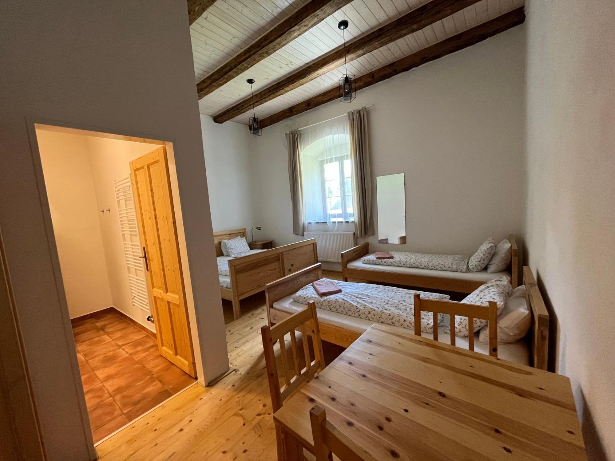 Dvůr Nové Zámky Mladec Exterior foto