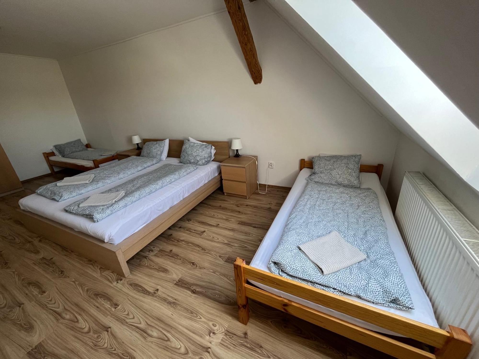 Dvůr Nové Zámky Mladec Exterior foto